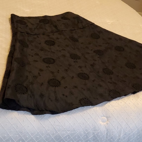 embroider skirt - Picture 3 of 10